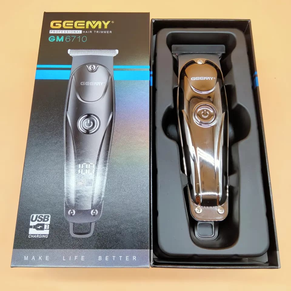 Aparat de tuns GEEMY GM6710, ecran LED, acumulator 600 mA, incarcare USB Type-C, argintiu — varianta 4