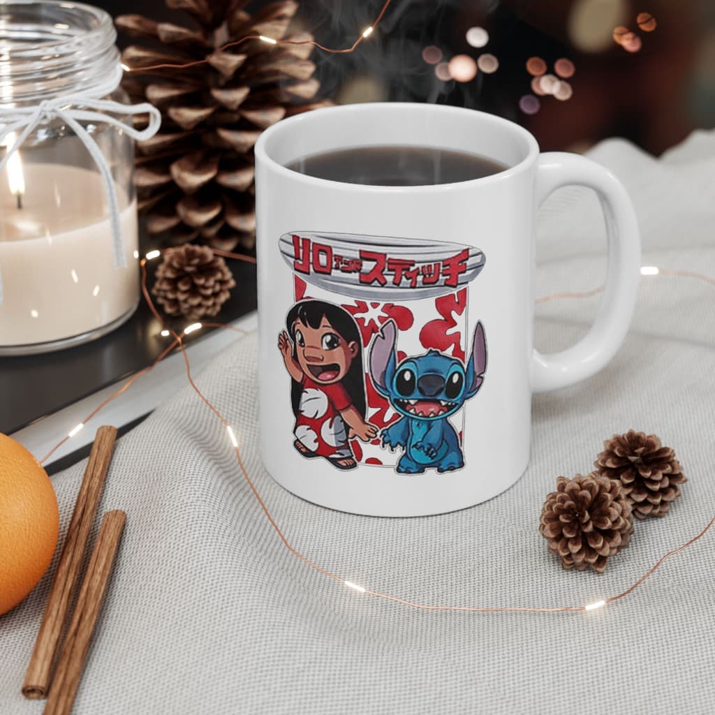 Cana ceramica personalizata, design Stitch Japan, 330 ml, alba — varianta 2