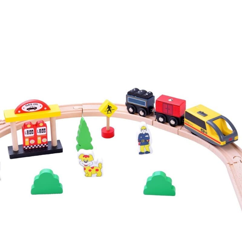 Traseu din lemn Kids Toyland, oras cu accesorii, locomotiva cu baterii, 46 de piese — varianta 5