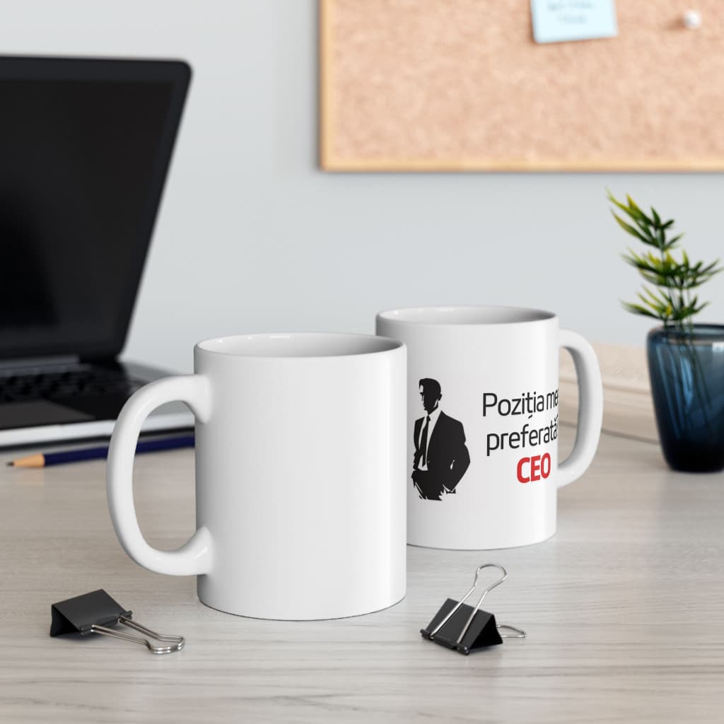 Cana ceramica personalizata, mesaj "Pozitia mea preferata? CEO", 330 ml, alba — 4