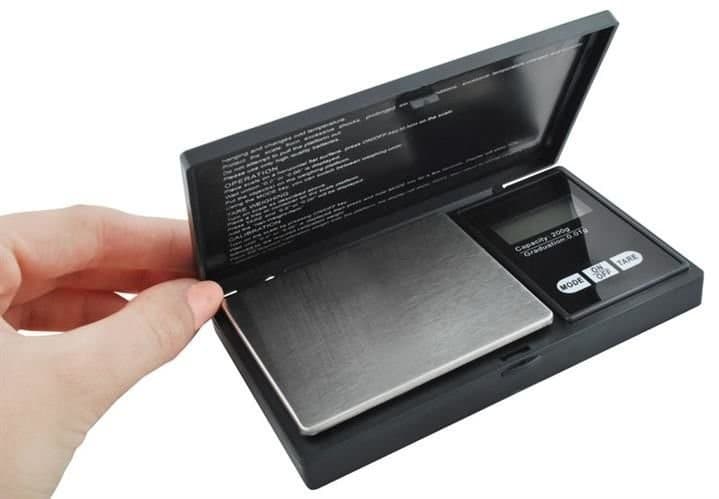 Mini cantar digital pentru bijuterii, maxim 200 gr, acuratete 0.01gr — 2